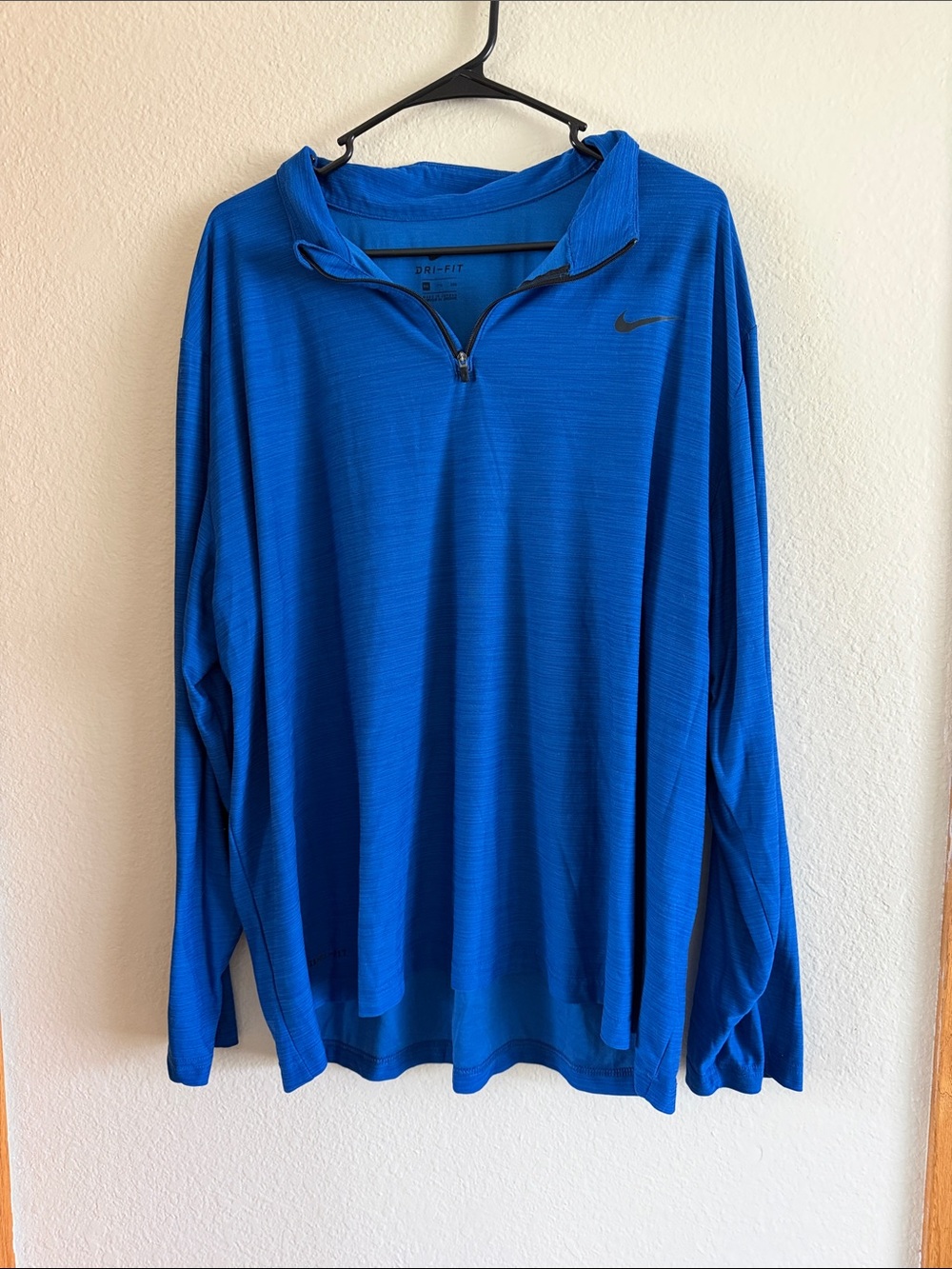 Nike Men’s Royal Blue Quarter-Zip Dri-FIT Pullover